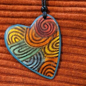 Colorful Pendant Heart Necklace 32" adjustable EUC